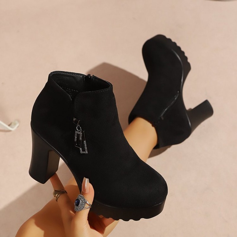 Botas Femininas de Cano Curto  - Up Lighting Decor avaliação e preço